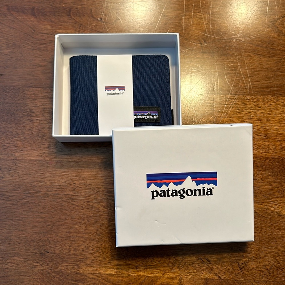 Patagonia wallet